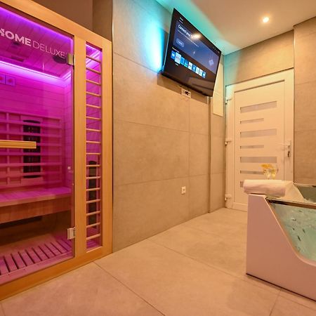 Luxury Apartment With Garden Jacuzzi And Wellness 特罗吉尔 外观 照片