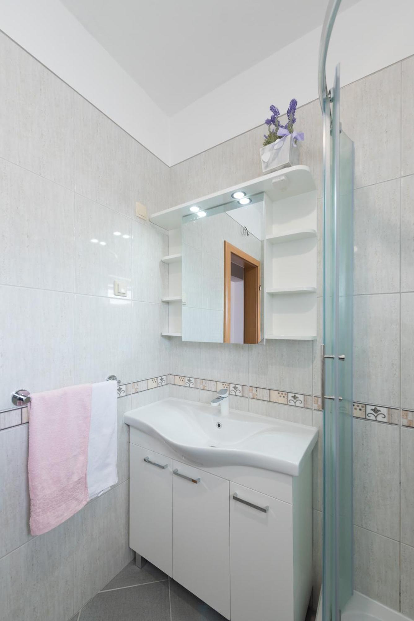Luxury Apartment With Garden Jacuzzi And Wellness 特罗吉尔 外观 照片